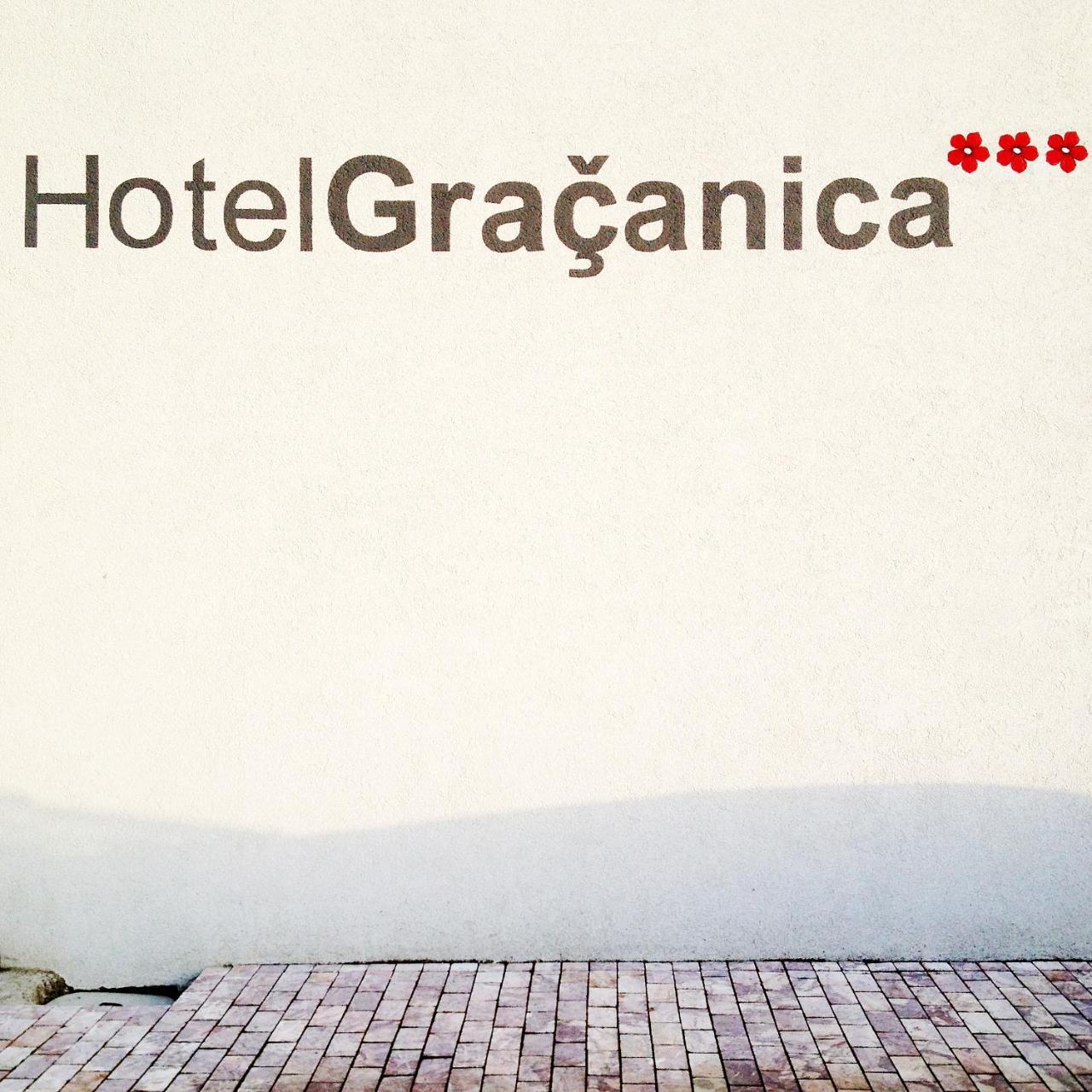 Hotel Gracanica Extérieur photo